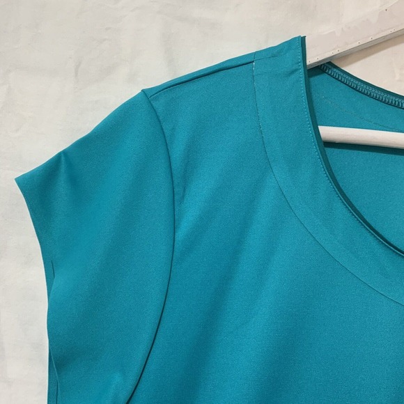 Adidas Adipure Formotion Women’s Cap Sleeve Activewear Top Size XL Turquoise - Picture 3 of 8